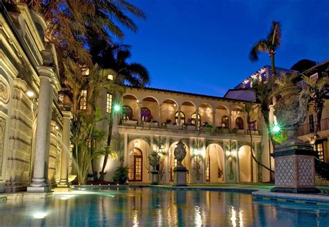 giacche estate versace|gianni versace house.